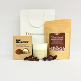 Gavepose til far med kaffekrus, chokolade og karamelgodbidder