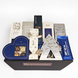 Frostblå julekurv med danske lækkerier