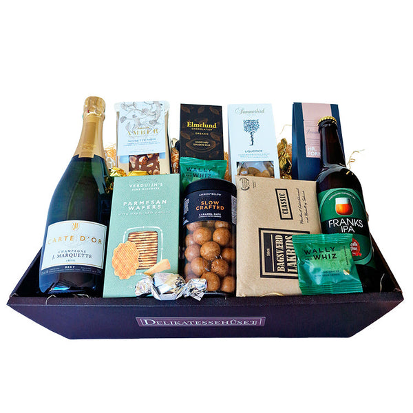 STor Champagnegave med specialøl, lakrids, chokolade og karameller