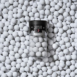 Sød lakrids med frisk mint indkapslet i hvid chokoladeskal