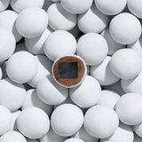 Frozen lakrids fra Lakrids by Bülow – sød lakrids overtrukket med hvid chokolade