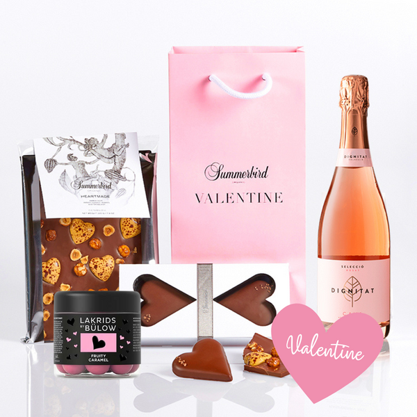 Valentinsgave til kæresten med chokolade fra Summerbird, Lakrids fra Johan Bülow og lækre mousserende cava bobler