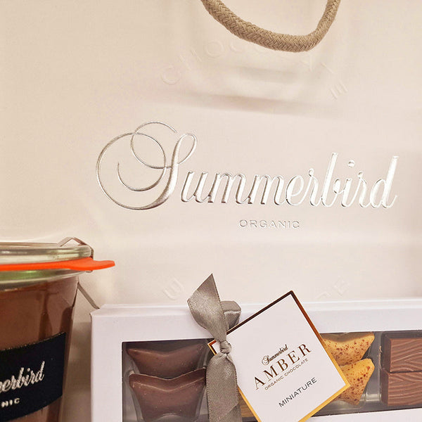 Gavepose fra Summerbird med tre udsøgte chokoladeprodukter